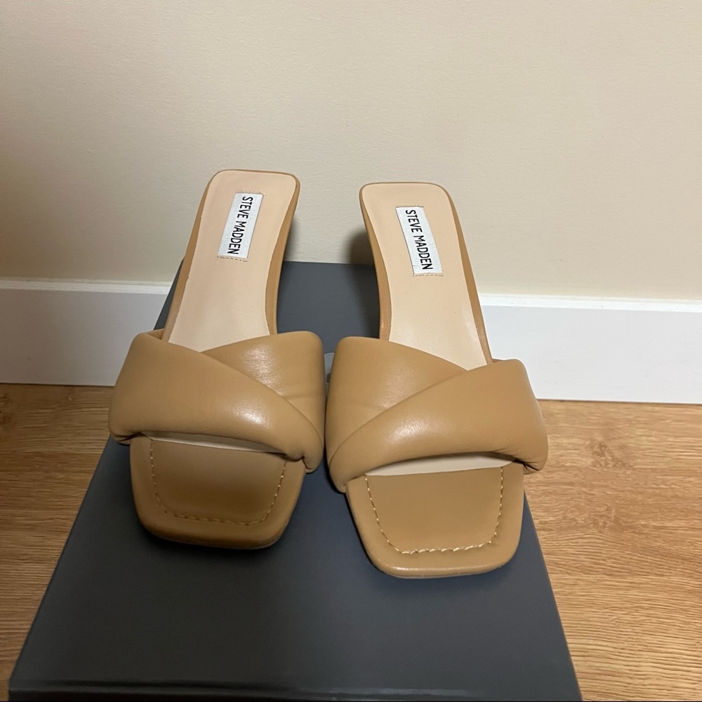 Steve Madden Heels - Picture 3 of 4